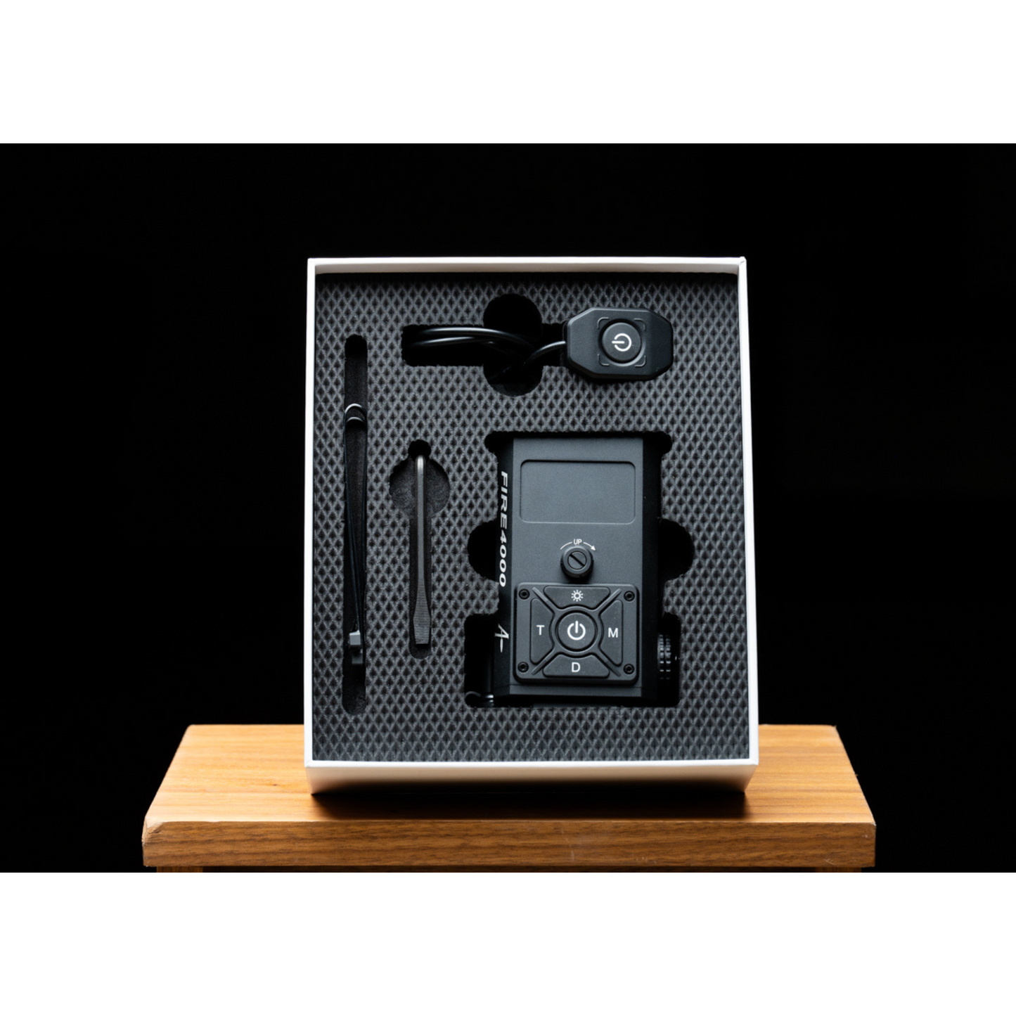 Tango FIRE4000 packaging and included contents overview
